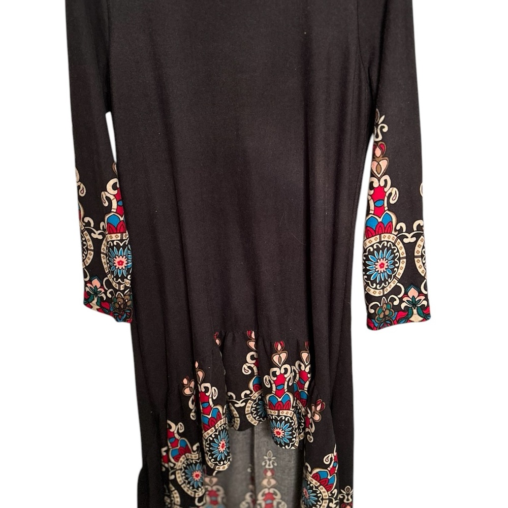 Elegant Black Patterned Dress